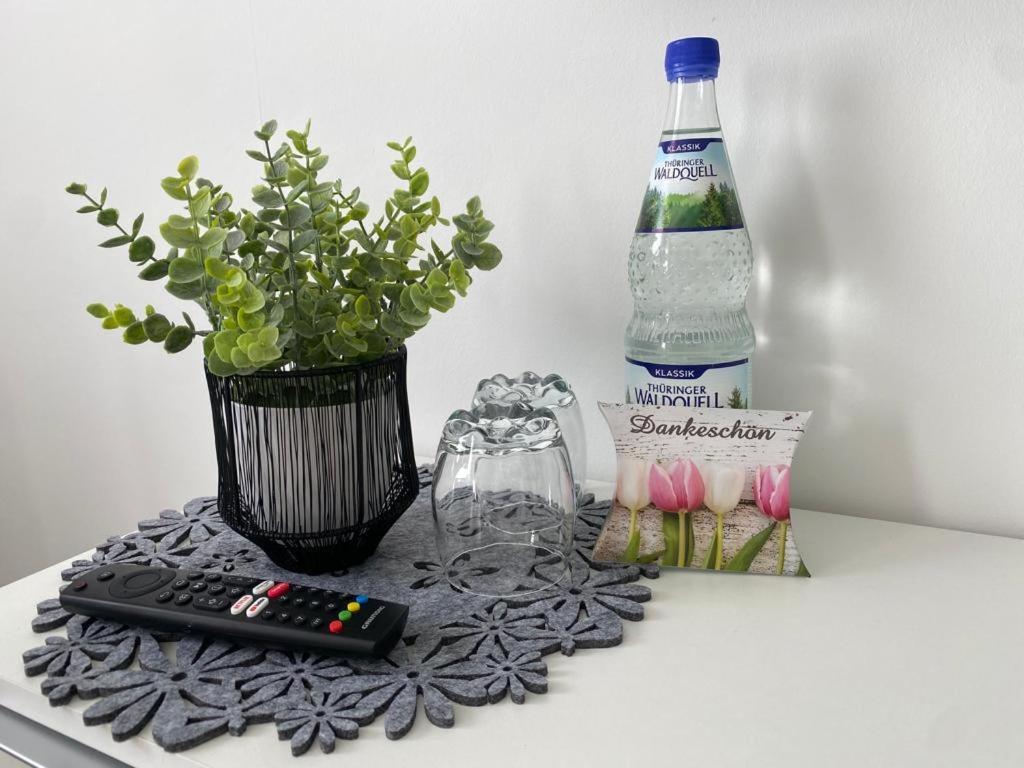 Schoene Ferienwohnung „Zum Glueck Tropical“ Eisenach Exteriör bild